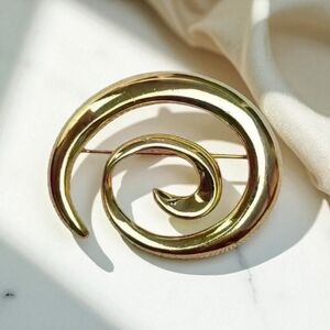 Vintage Napier Gold-toned brooch pin